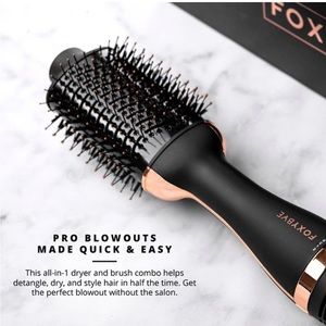 Brand New FoxyBae Blowout Dryer Brush 💫